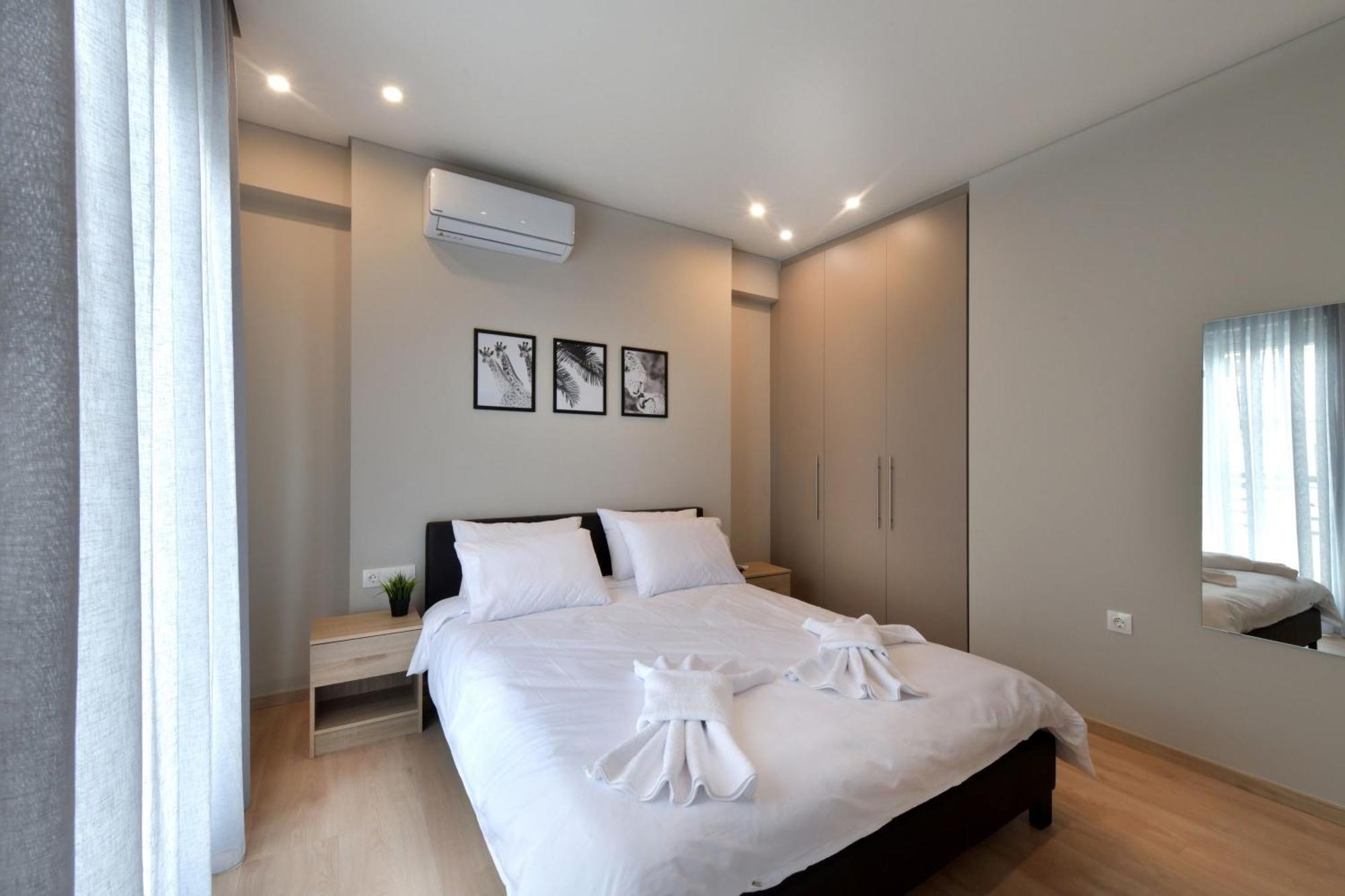 Porto Pireo By Superhost365 - Kolokotroni Apartment Bagian luar foto