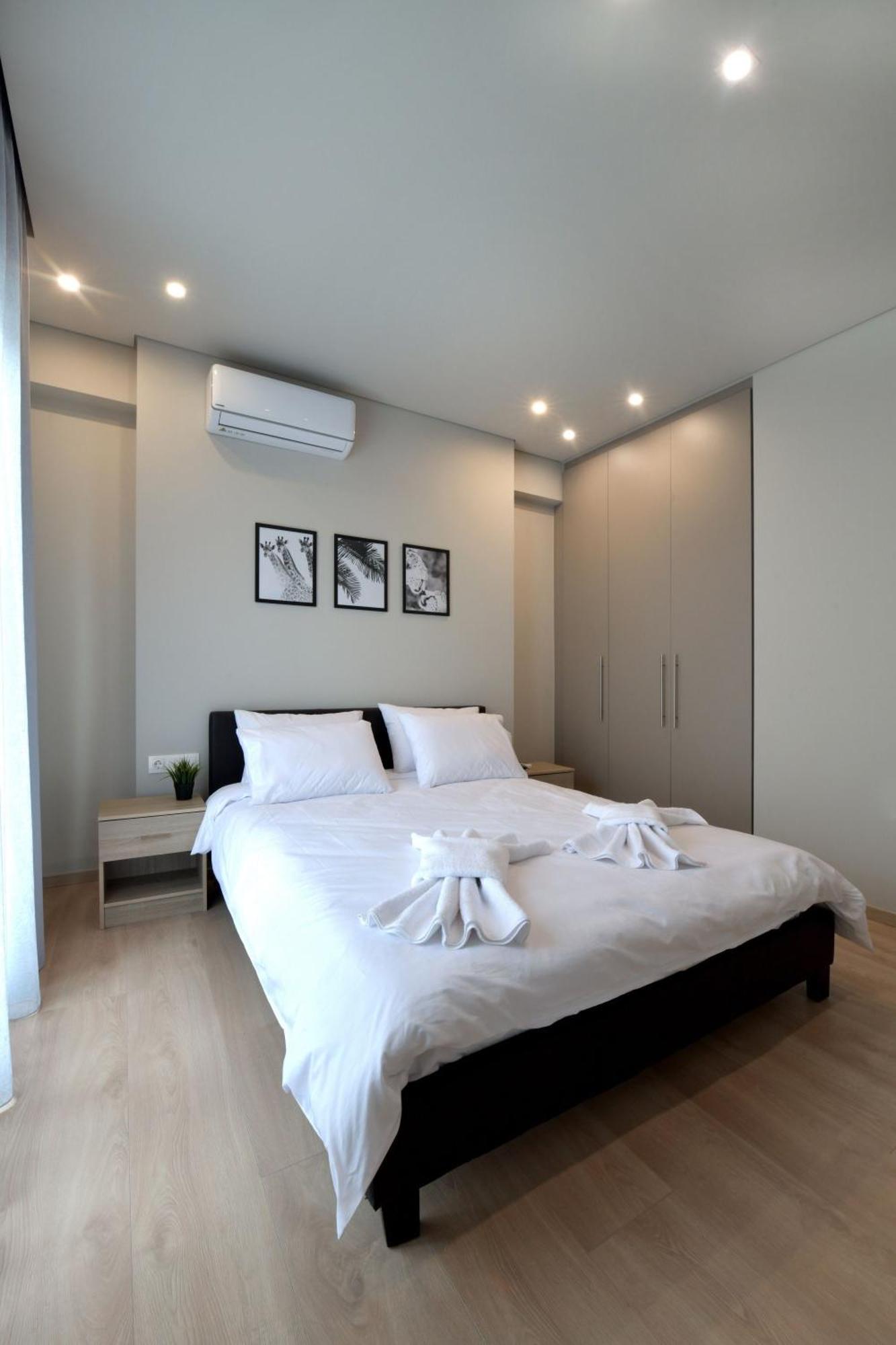 Porto Pireo By Superhost365 - Kolokotroni Apartment Bagian luar foto
