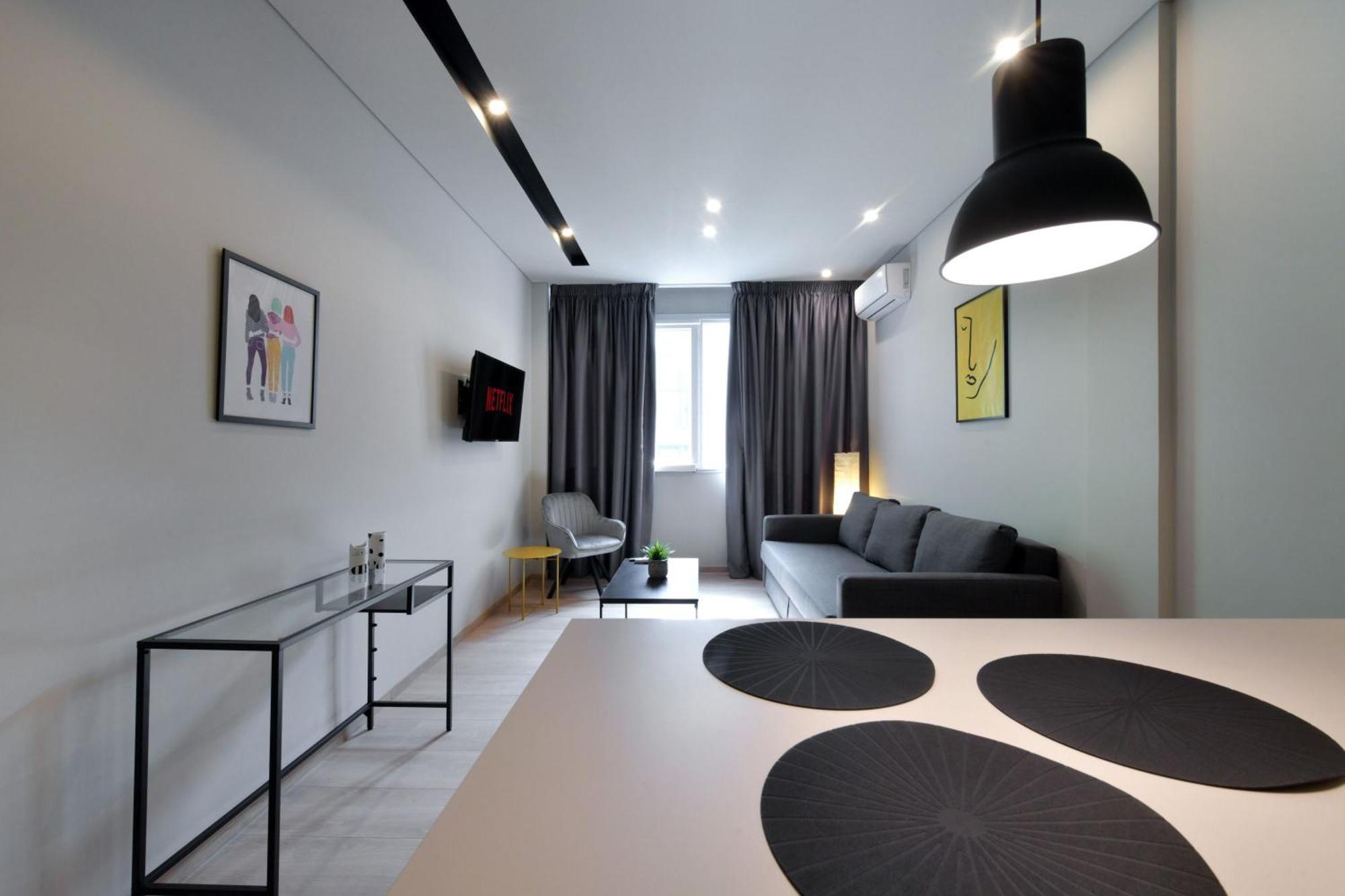 Porto Pireo By Superhost365 - Kolokotroni Apartment Bagian luar foto