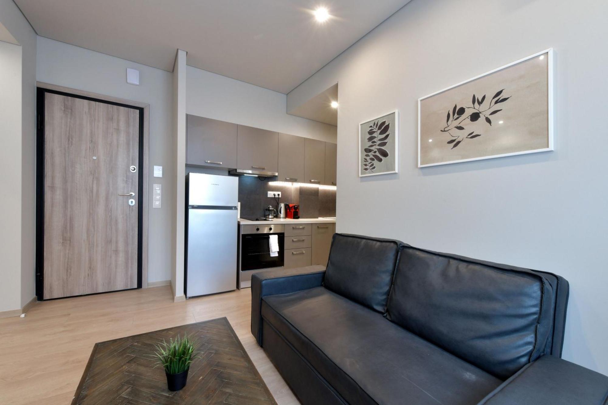 Porto Pireo By Superhost365 - Kolokotroni Apartment Bagian luar foto